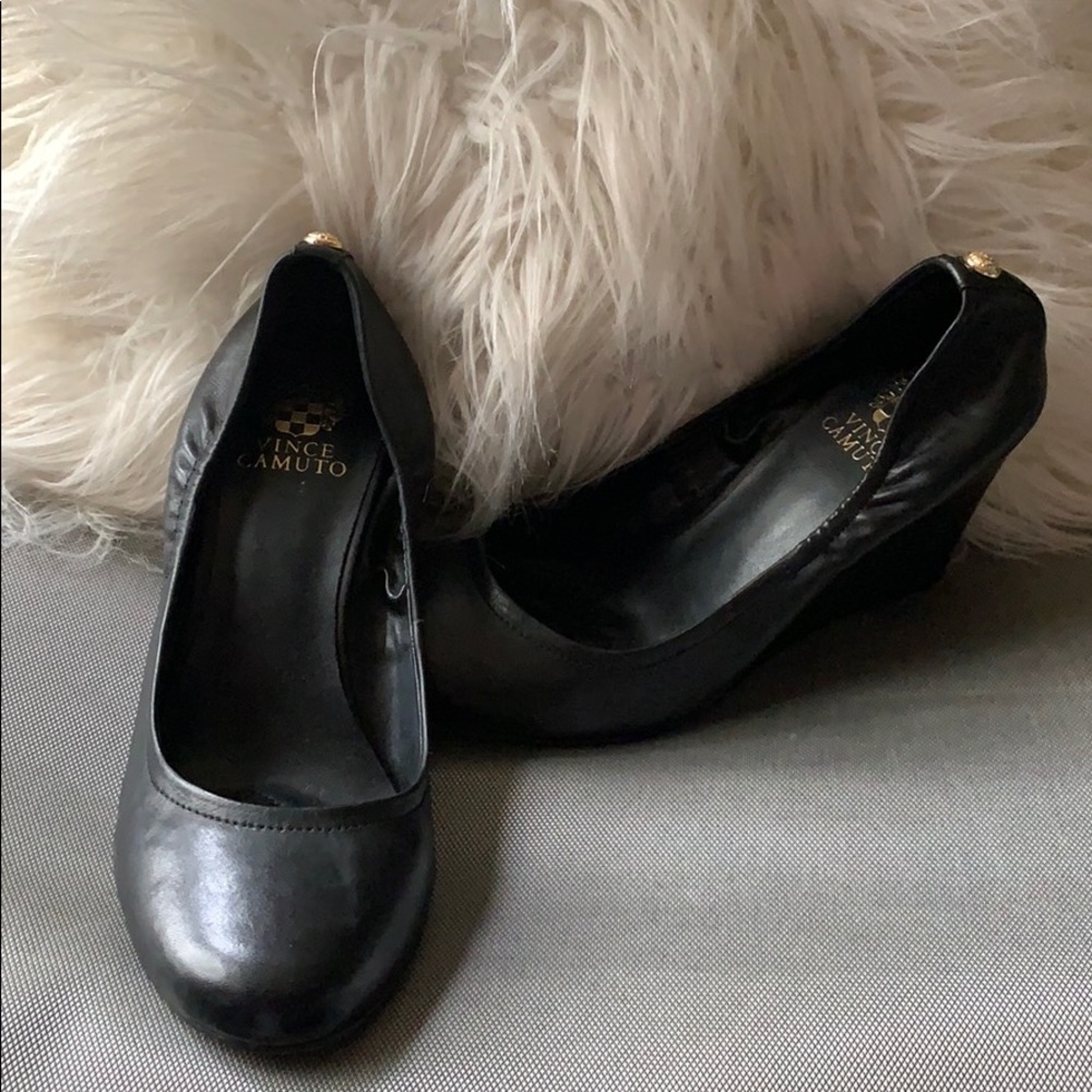 Great leather wedge shoes
